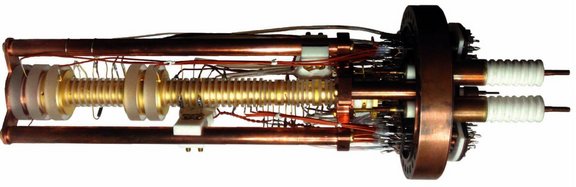 08_physik_quantum_antiproton_03.jpg 