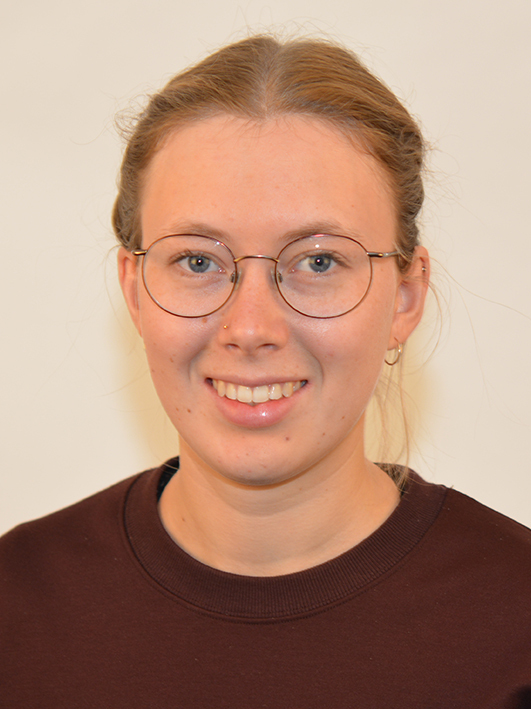 Becker_Luise_2022-11-15_01_1_1_.jpg